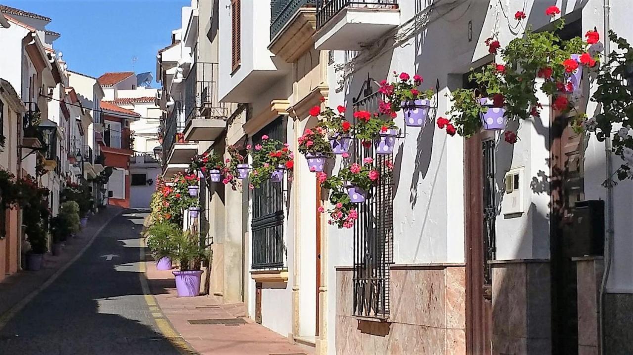 Penthouse With Stunning Views Apartment Estepona Exterior foto